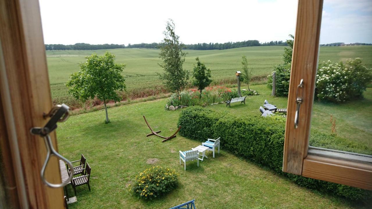 Garden Mellan Slotten Svarte Exterior photo